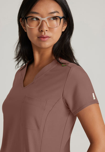 GSST181 Grey's Anatomy Scrub Evolve Sway Tuck-In Scrub Top (XXS - 5XL)