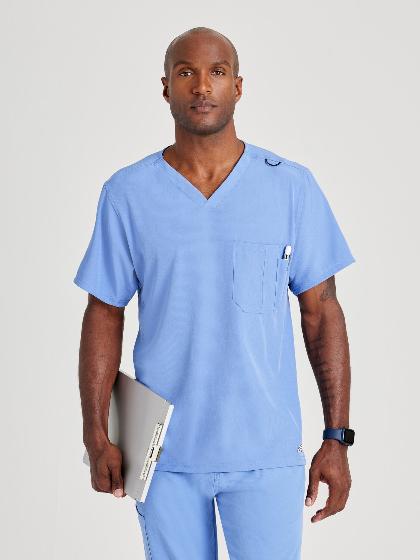 SK0112 Skechers Classic Scrubs Structure 1 Pocket V-Neck Men's Scrub Top (XS - 5XL)