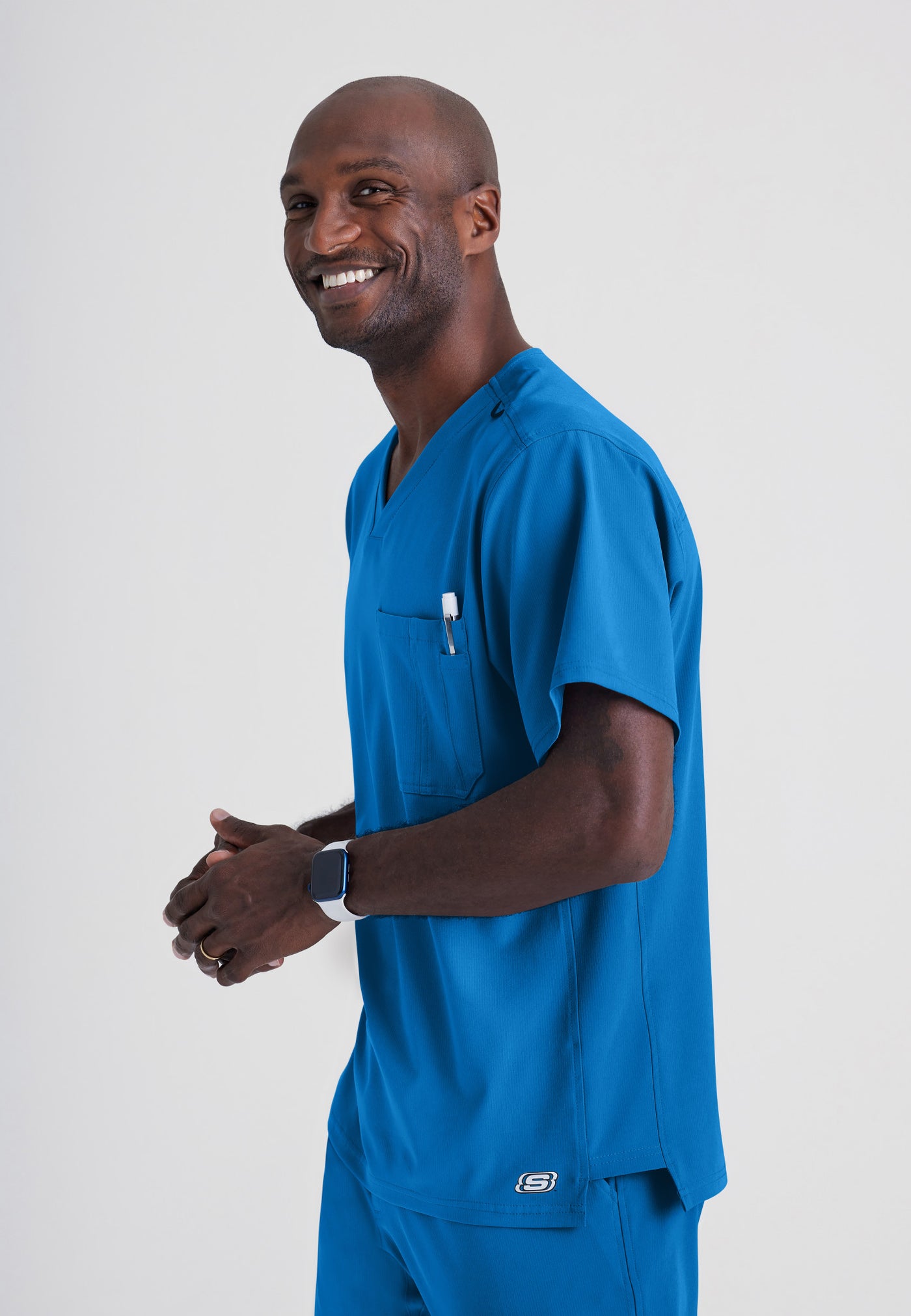 SK0112 Skechers Classic Scrubs Structure 1 Pocket V-Neck Men's Scrub Top (XS - 5XL)