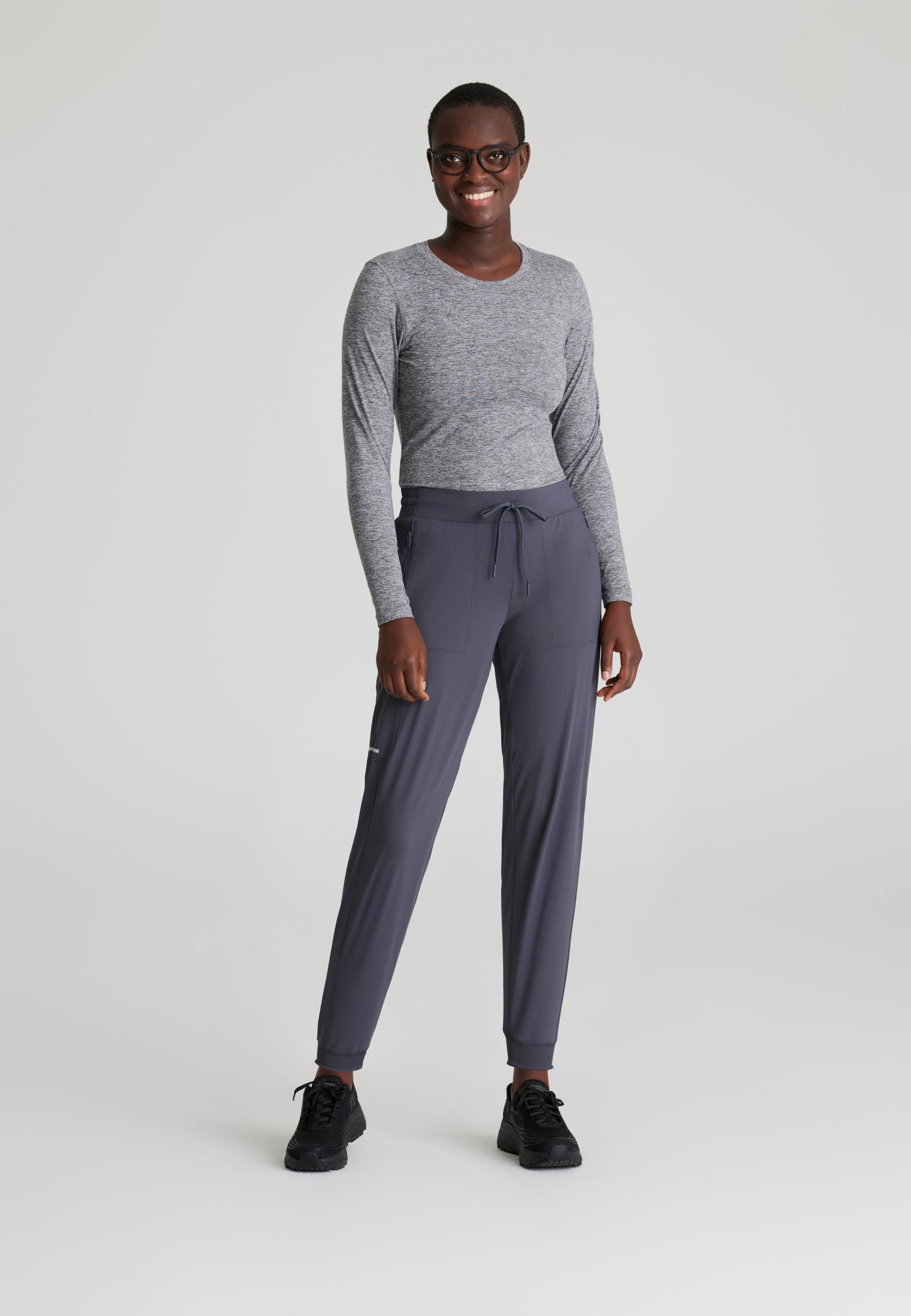 SKP669 Skechers Slip-Ins scrub pant in pewter. jogger style. stretchable fabric. five pockets. scrubs near me.  front image