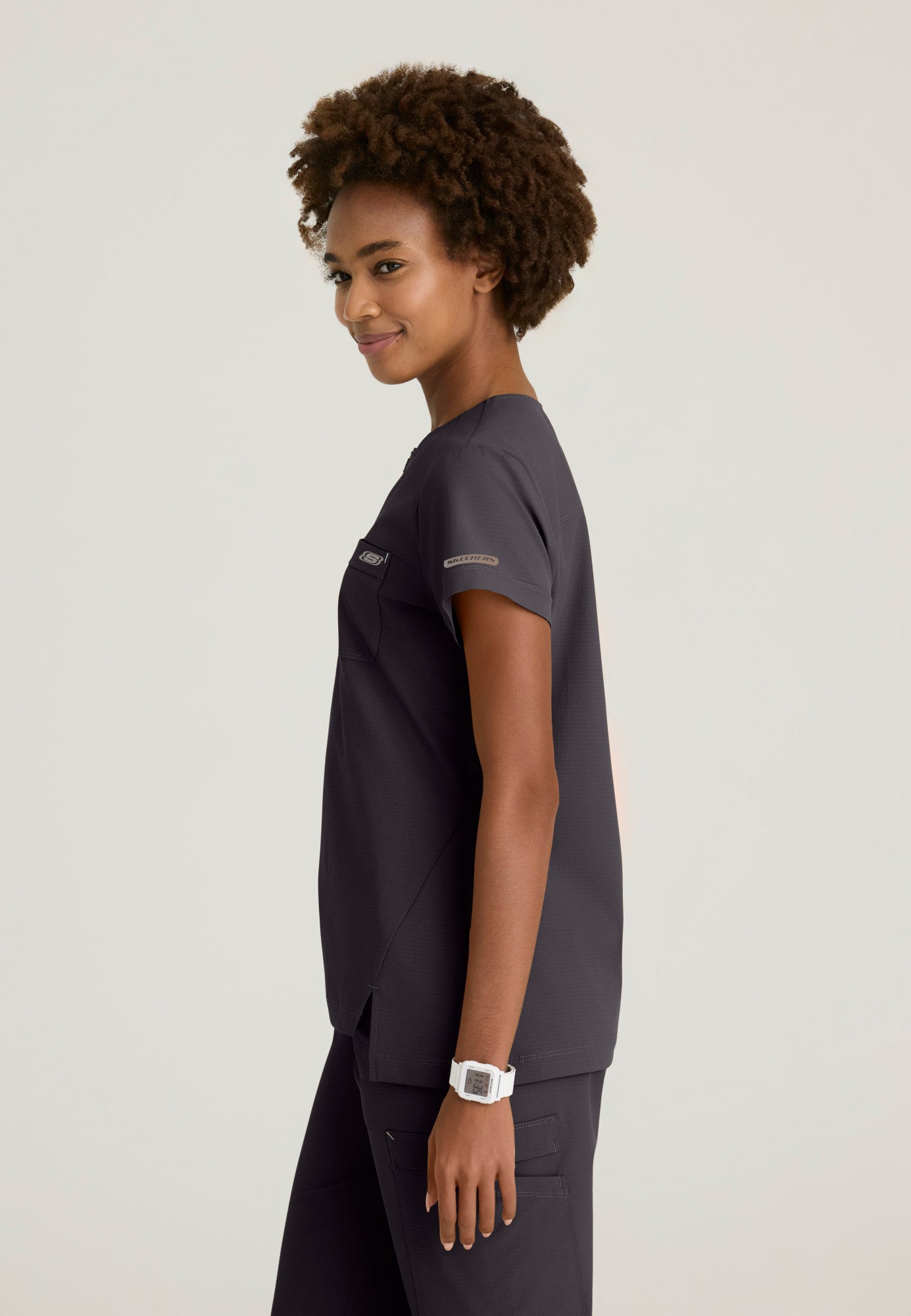 SKT284 Skechers Ripstop Trek 2-Pocket Rounded Neck Tuck-In Top (XXS - 3XL)