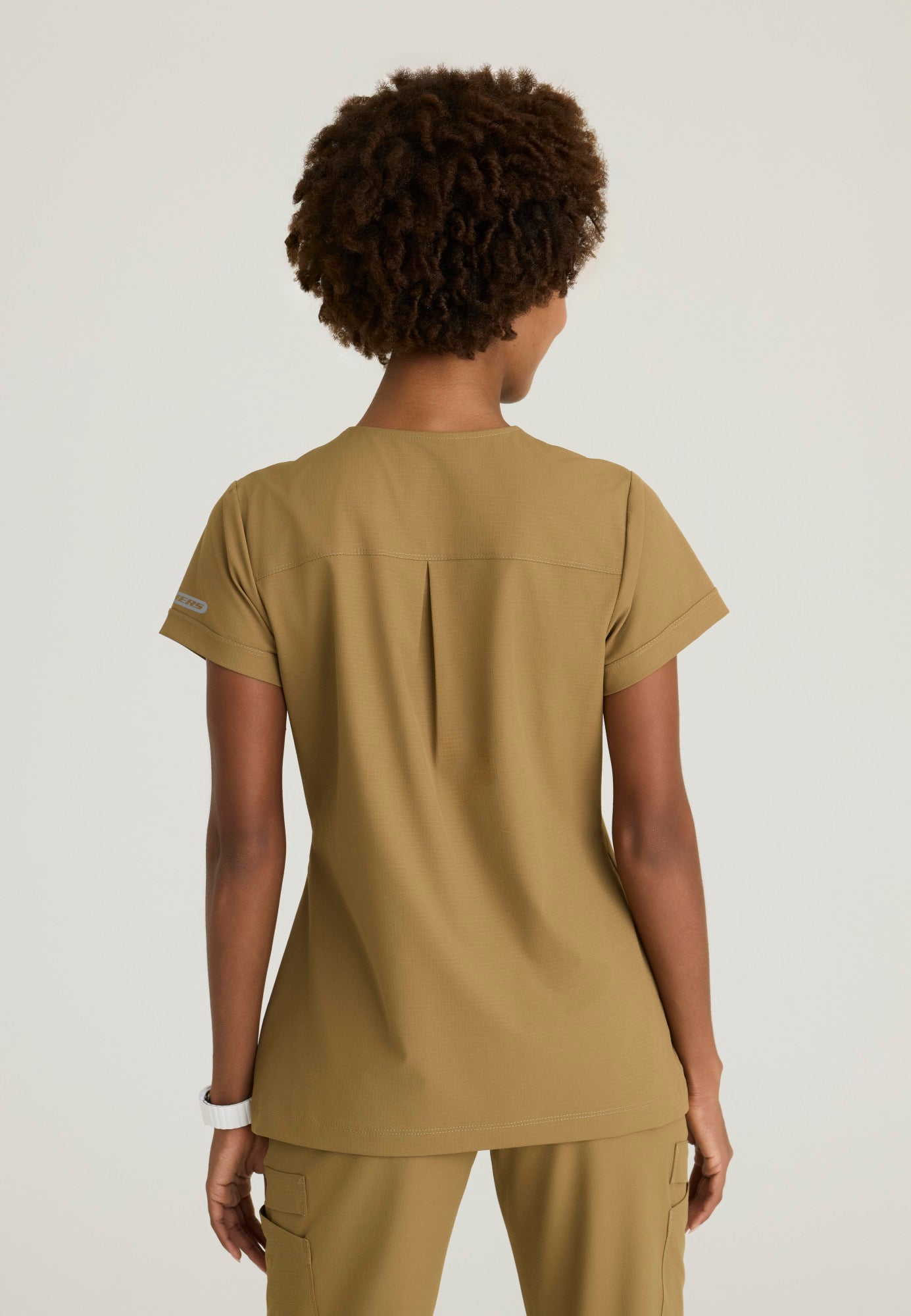 SKT284 Skechers Ripstop Trek 2-Pocket Rounded Neck Tuck-In Top (XXS - 3XL)