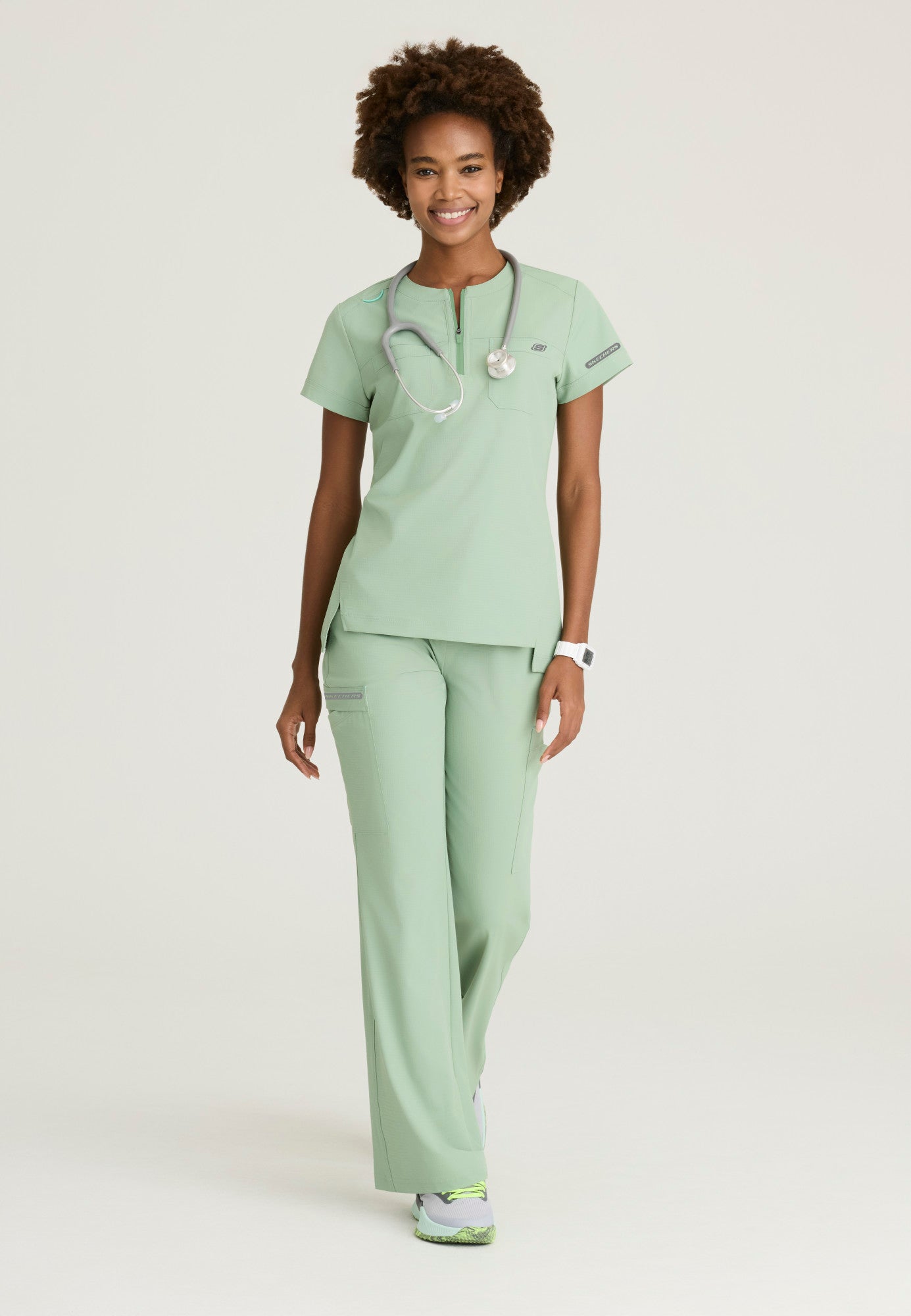 SKT284 Skechers Ripstop Trek 2-Pocket Rounded Neck Tuck-In Top (XXS - 3XL)