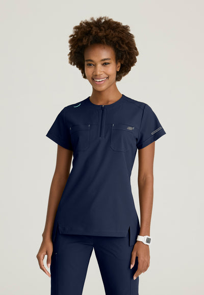 SKT284 Skechers Ripstop Trek 2-Pocket Rounded Neck Tuck-In Top (XXS - 3XL)