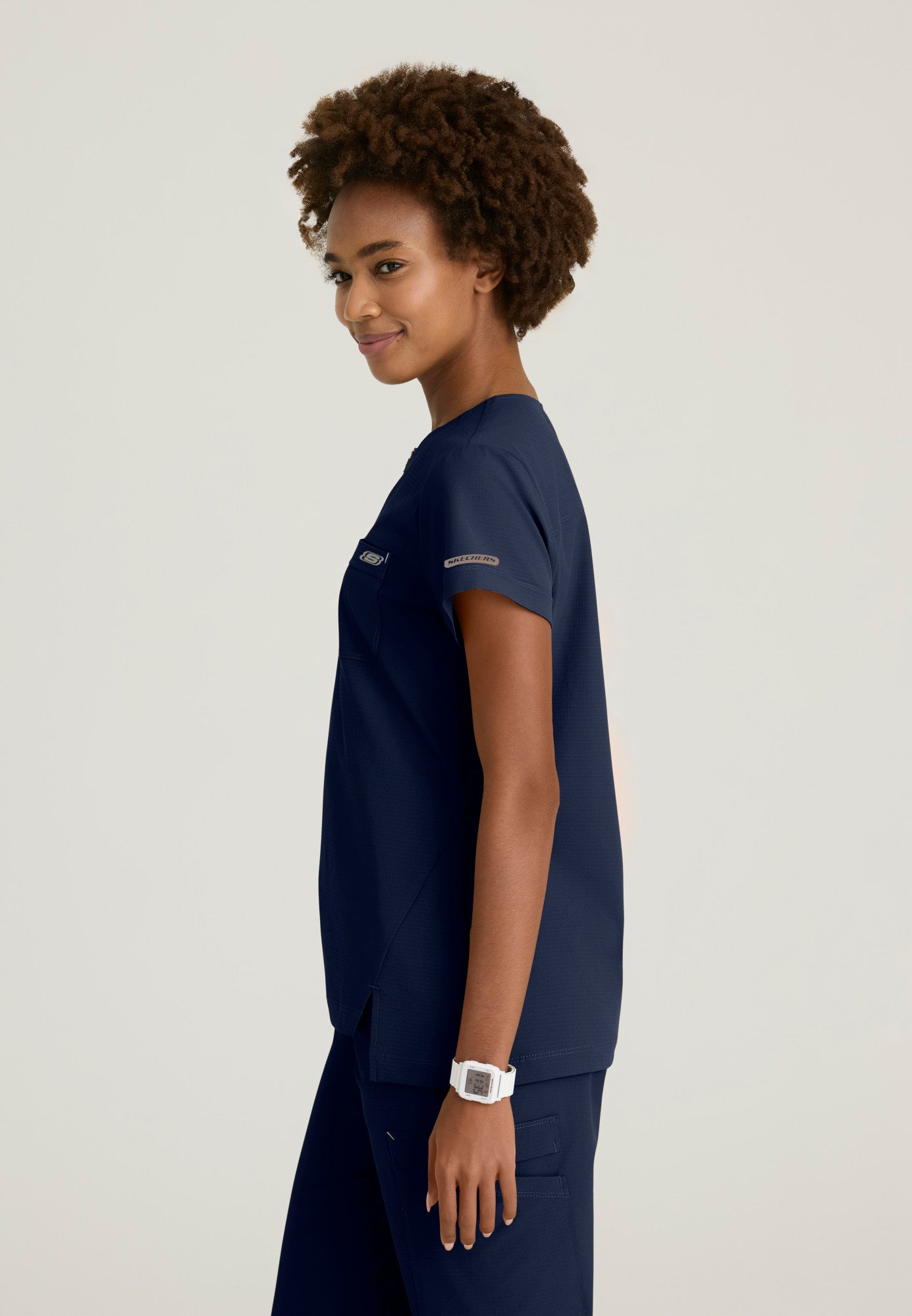 SKT284 Skechers Ripstop Trek 2-Pocket Rounded Neck Tuck-In Top (XXS - 3XL)