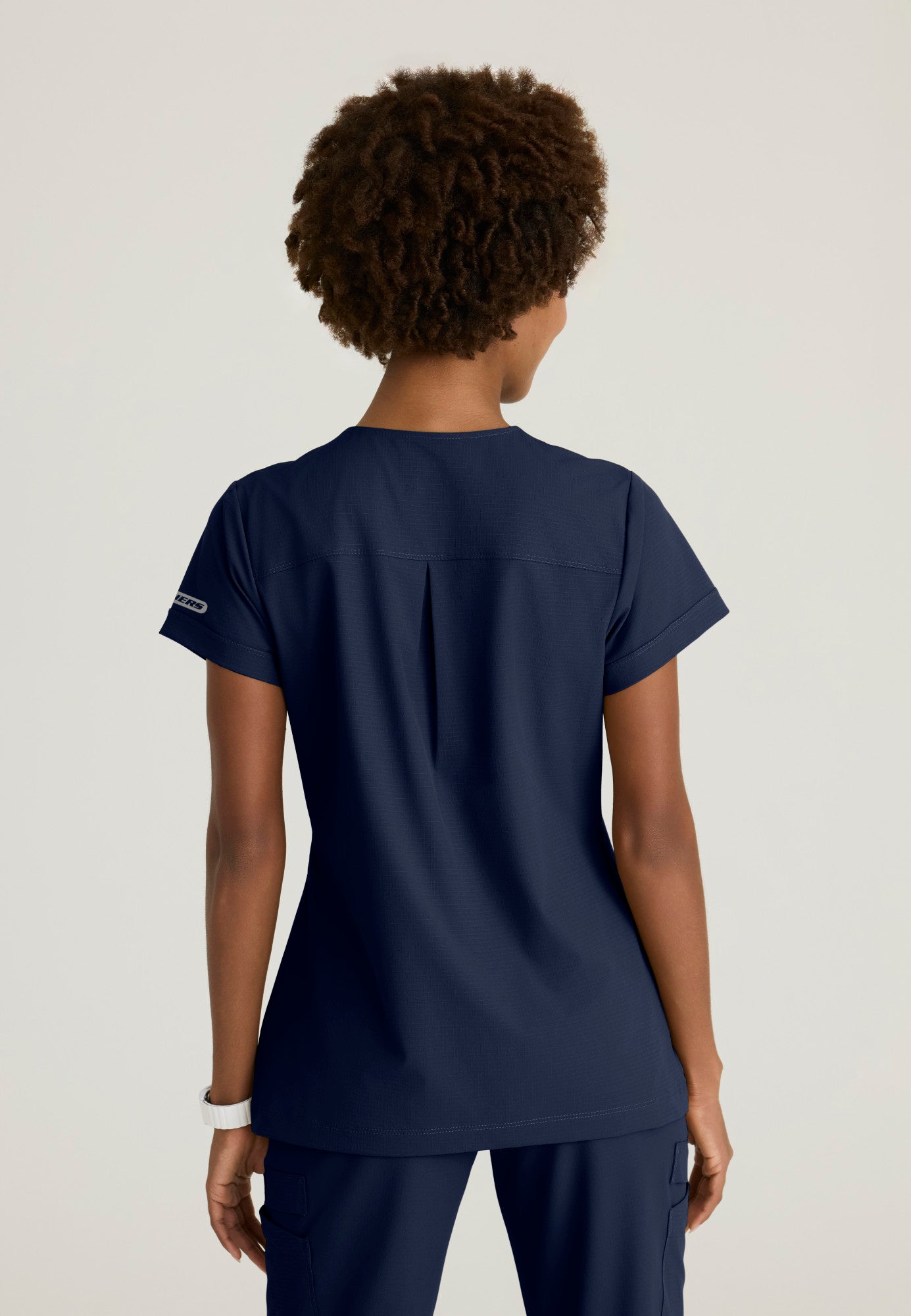 SKT284 Skechers Ripstop Trek 2-Pocket Rounded Neck Tuck-In Top (XXS - 3XL)